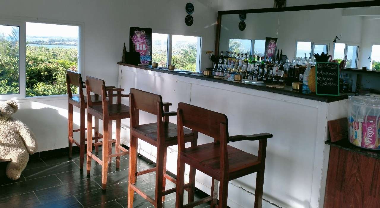 LMB-BAR / TERRASSE AVEC VUE Á 360°